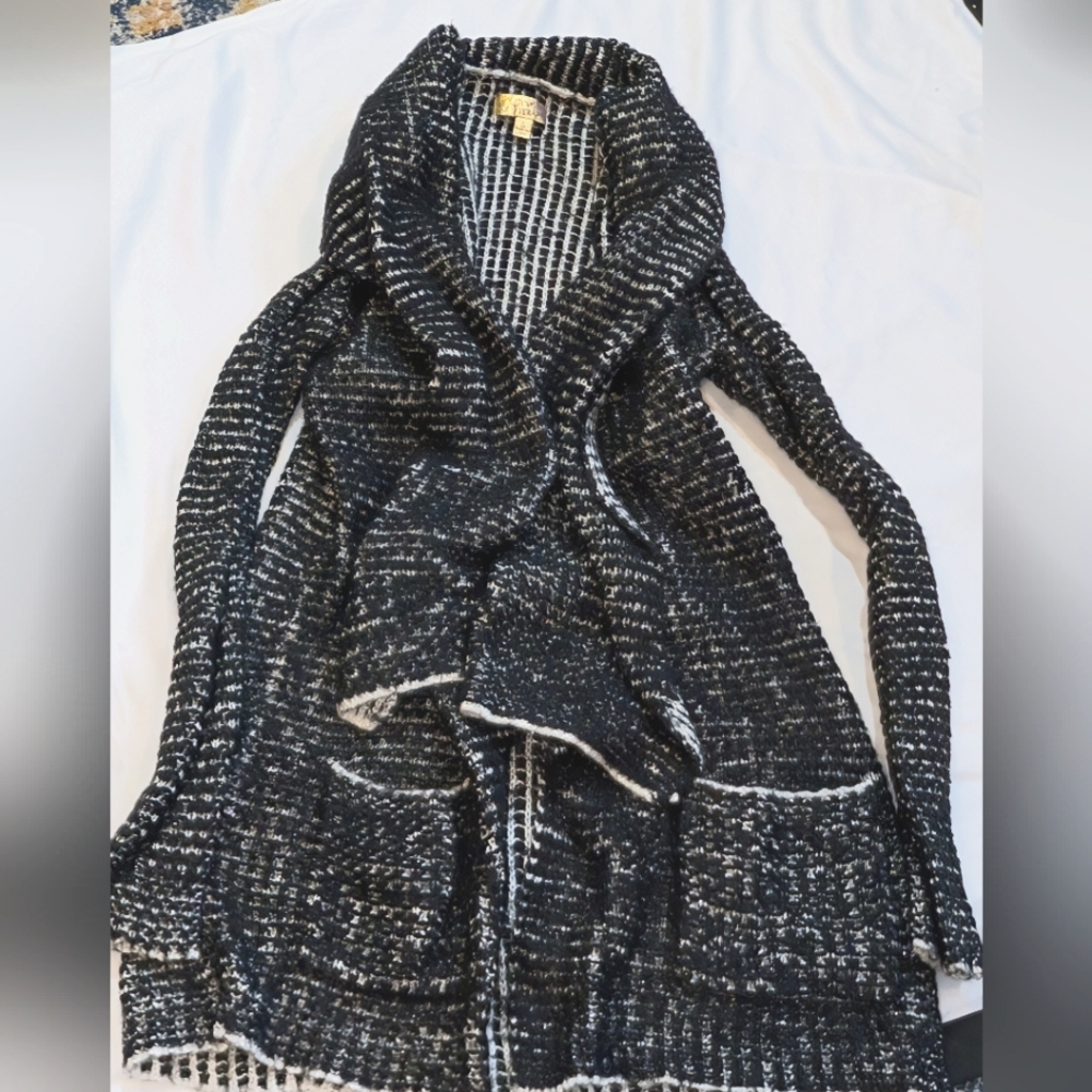 Vera Princess Cardigan sweater Size Small